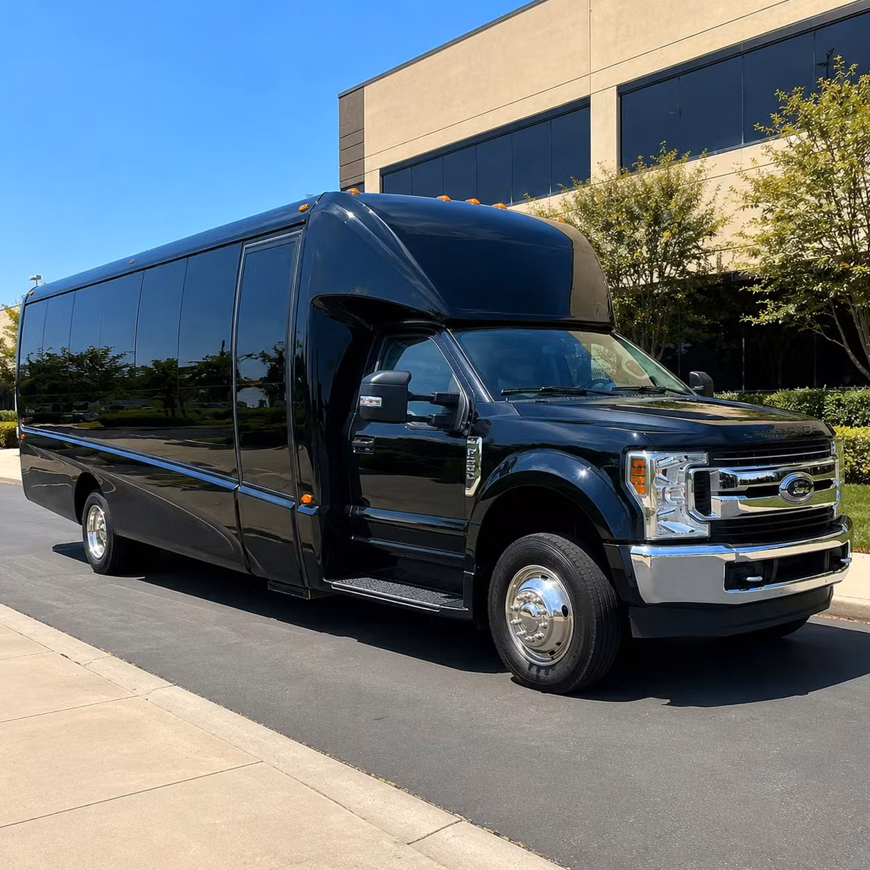 15 passenger minibus