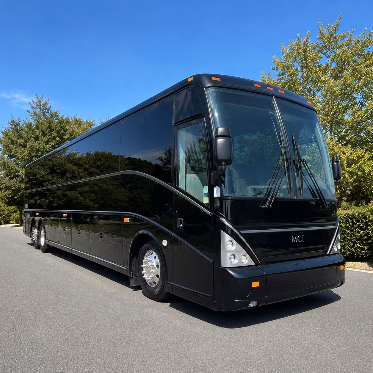 charlotte airport shuttle bus rentals for corporate groups