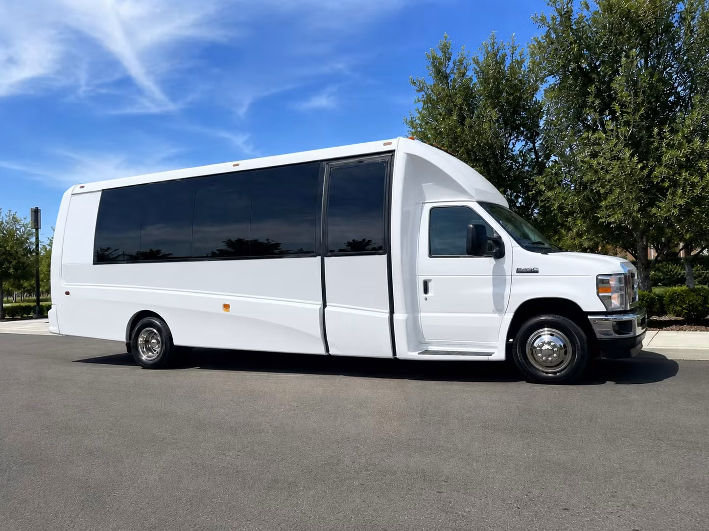 with a charlotte minibus smaller venues are just as easy